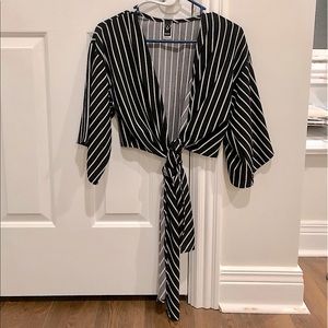NWOT Windsor Black / White Striped Tie Top (Adult Small)